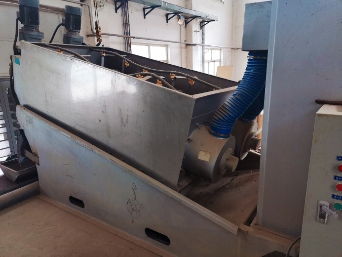  Spiral Stacked Sludge Dewatering Machine